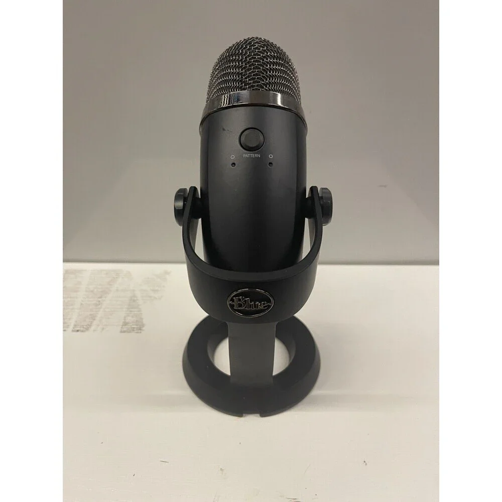 Logitech Creators Blue Yeti USB Microphone - Black